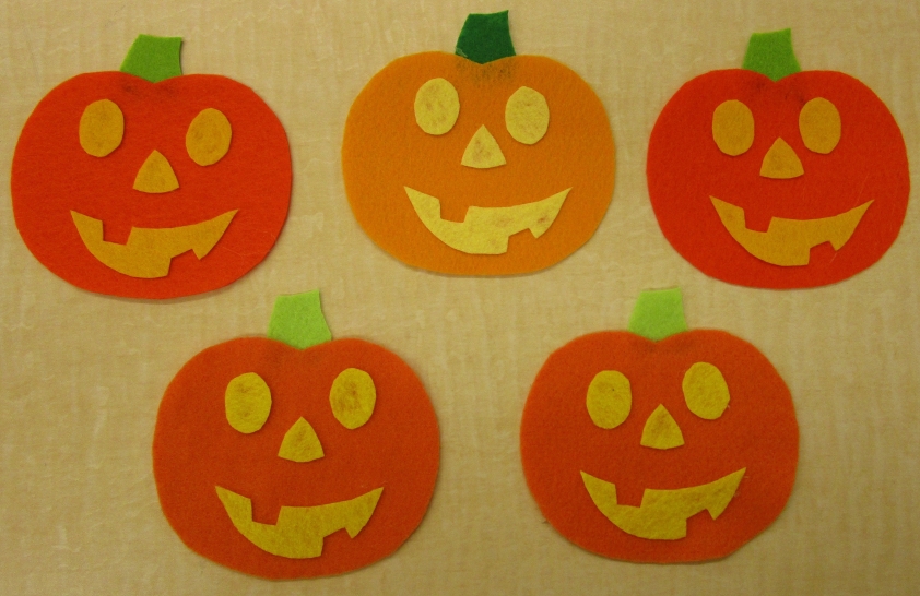 5-little-pumpkins.jpg